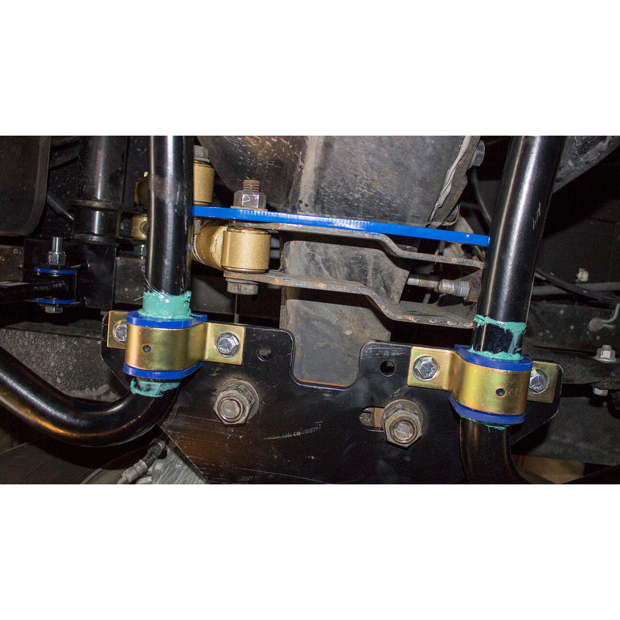 SuperSteer SS2426R Rear Quad Shock Kit Ford F53 V10 24-26K