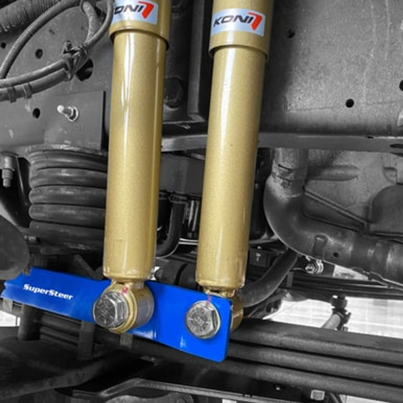 SuperSteer SS2022F Front Quad Shock Kit Ford F53 V10 & V8 20-22K